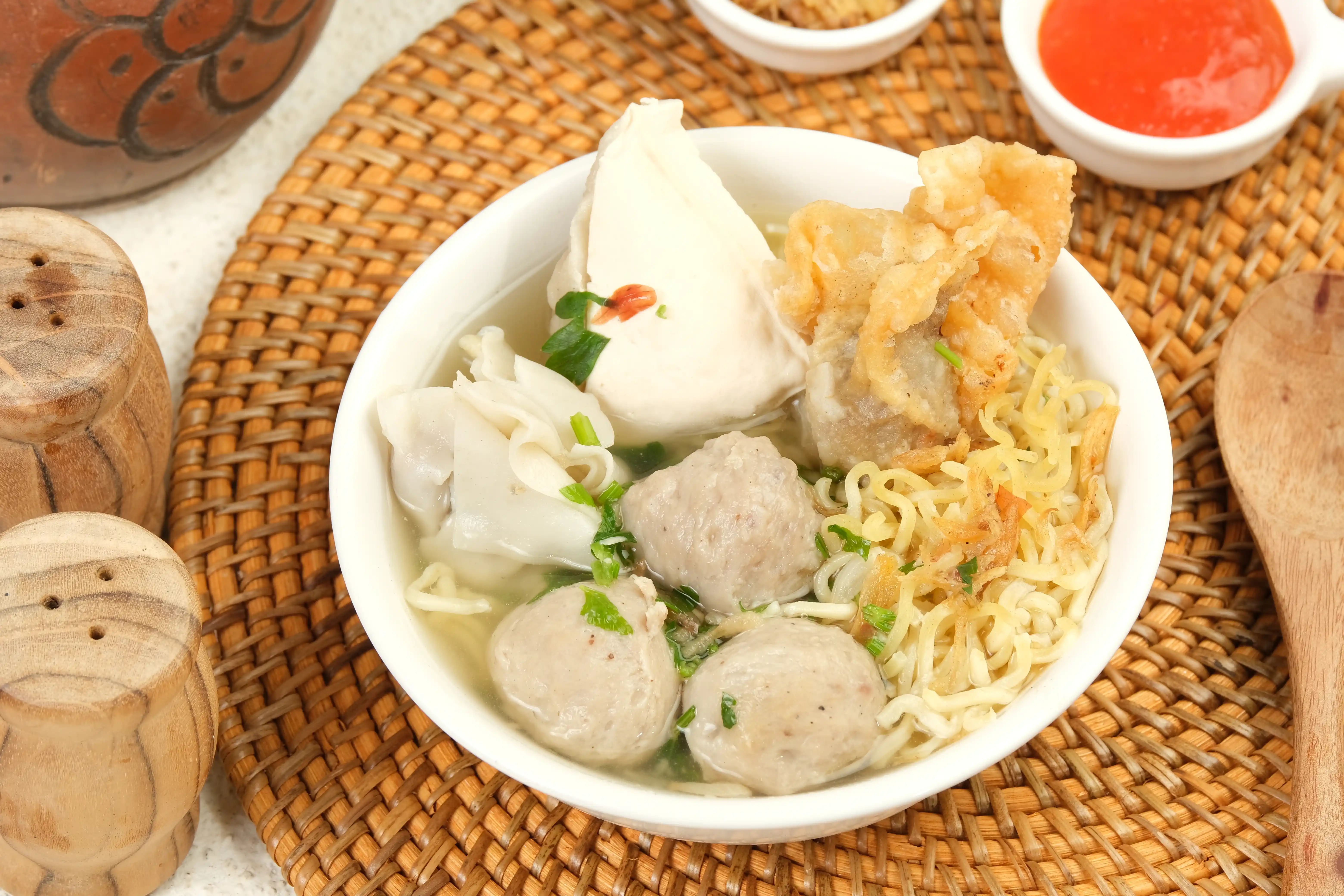 Bakso Malang Urat: Rasa Hangat yang Menyapa Jiwa di Cilacap