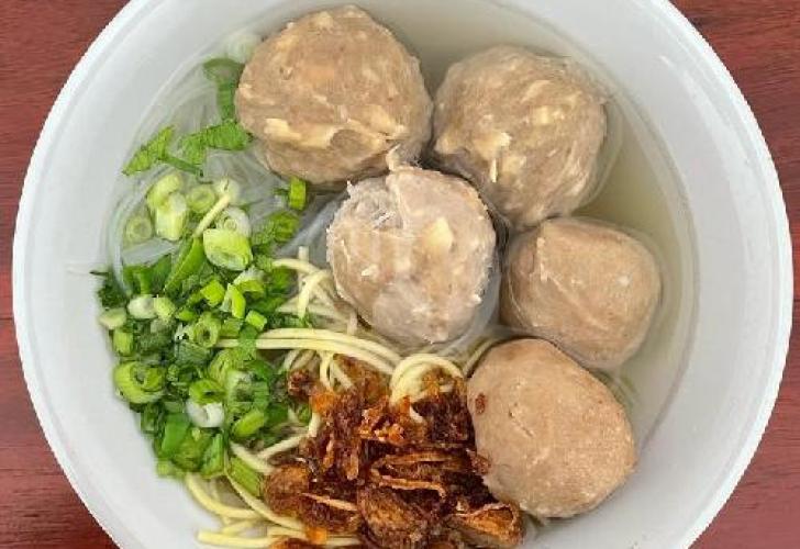 Bakso Malang Urat: Kenikmatan di Setiap Gigitan di Cilacap